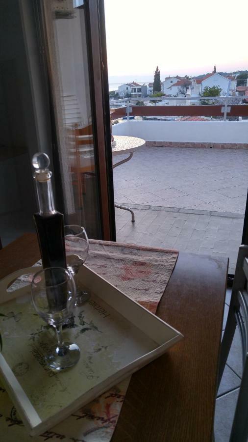 Vera Apartment 1 روغوزنيكا المظهر الخارجي الصورة