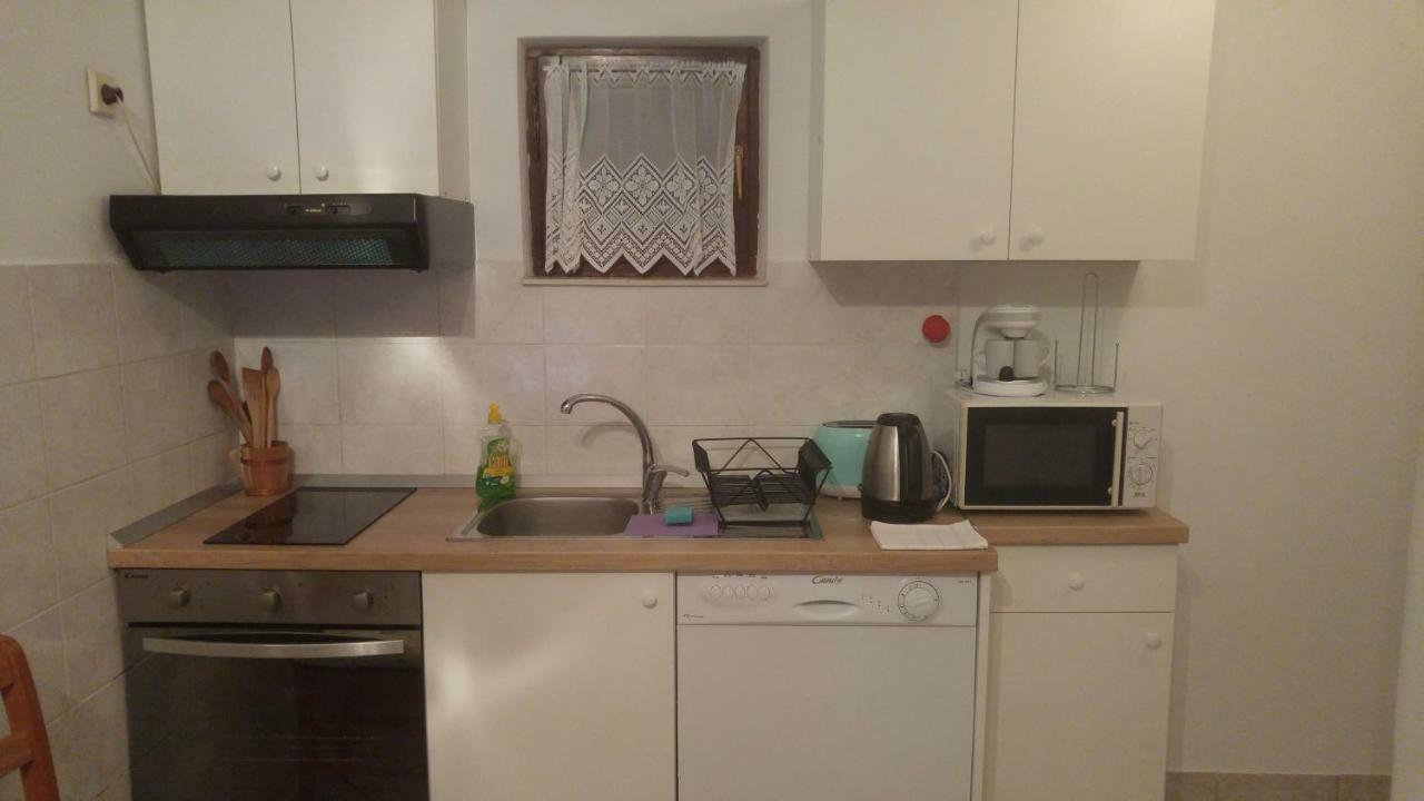 Vera Apartment 1 روغوزنيكا المظهر الخارجي الصورة
