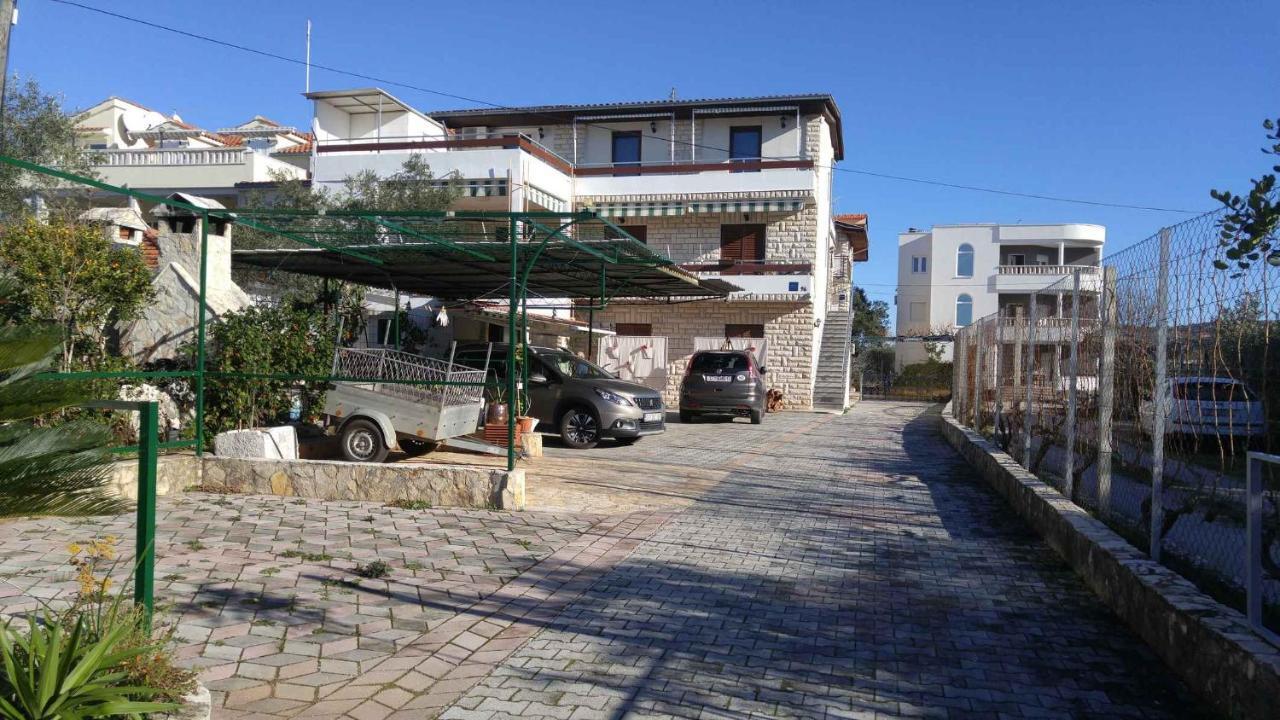Vera Apartment 1 روغوزنيكا الغرفة الصورة