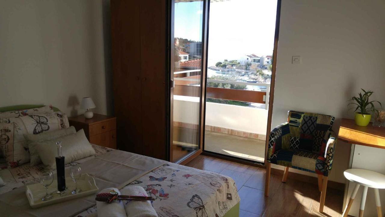 Vera Apartment 1 روغوزنيكا الغرفة الصورة