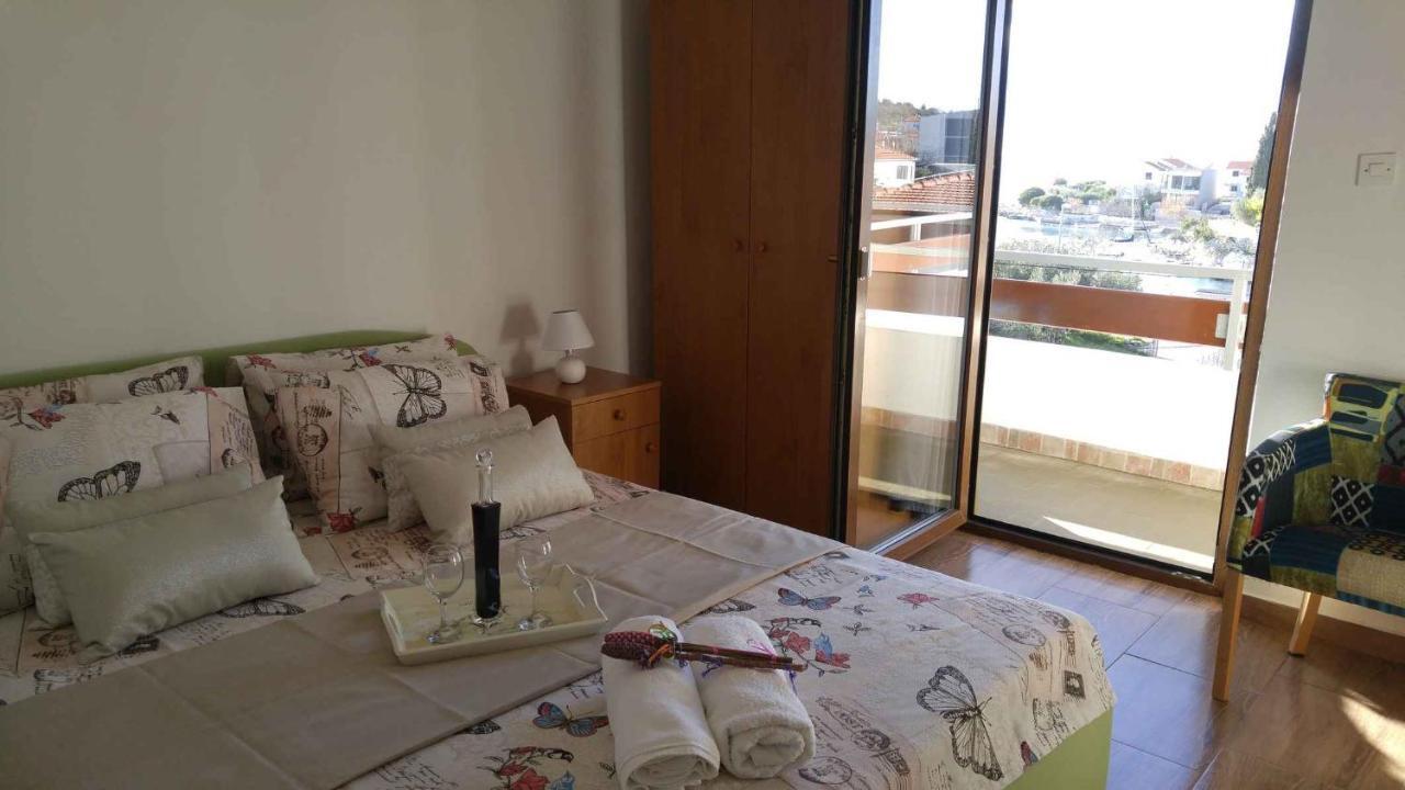 Vera Apartment 1 روغوزنيكا الغرفة الصورة
